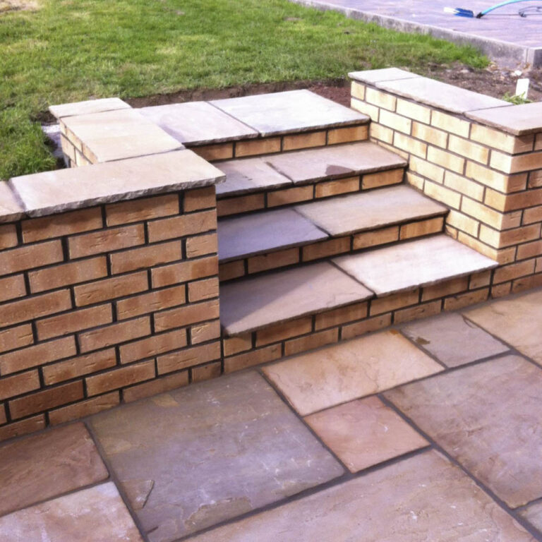 garden wall ideas west lothian