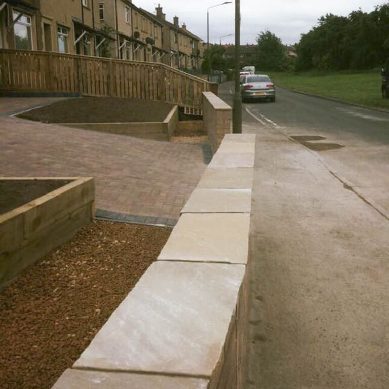 garden wall ideas west lothian