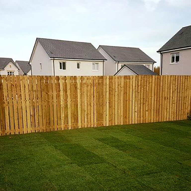 garden fence installer Scotland